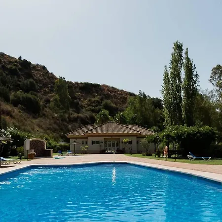 아파트 Rio Real 마르베야